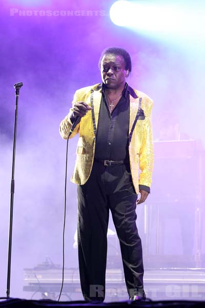 LEE FIELDS AND THE EXPRESSIONS - 2017-08-26 - SAINT CLOUD - Domaine National - Scene de la Cascade - 